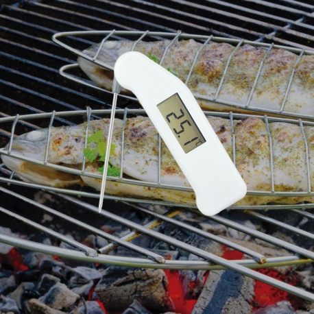 Thermapen Classic thermometer with strong penetration probe